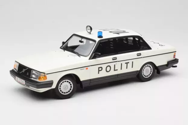 Minichamps Volvo 240gl Denmark Police 1986 1:18 155171495